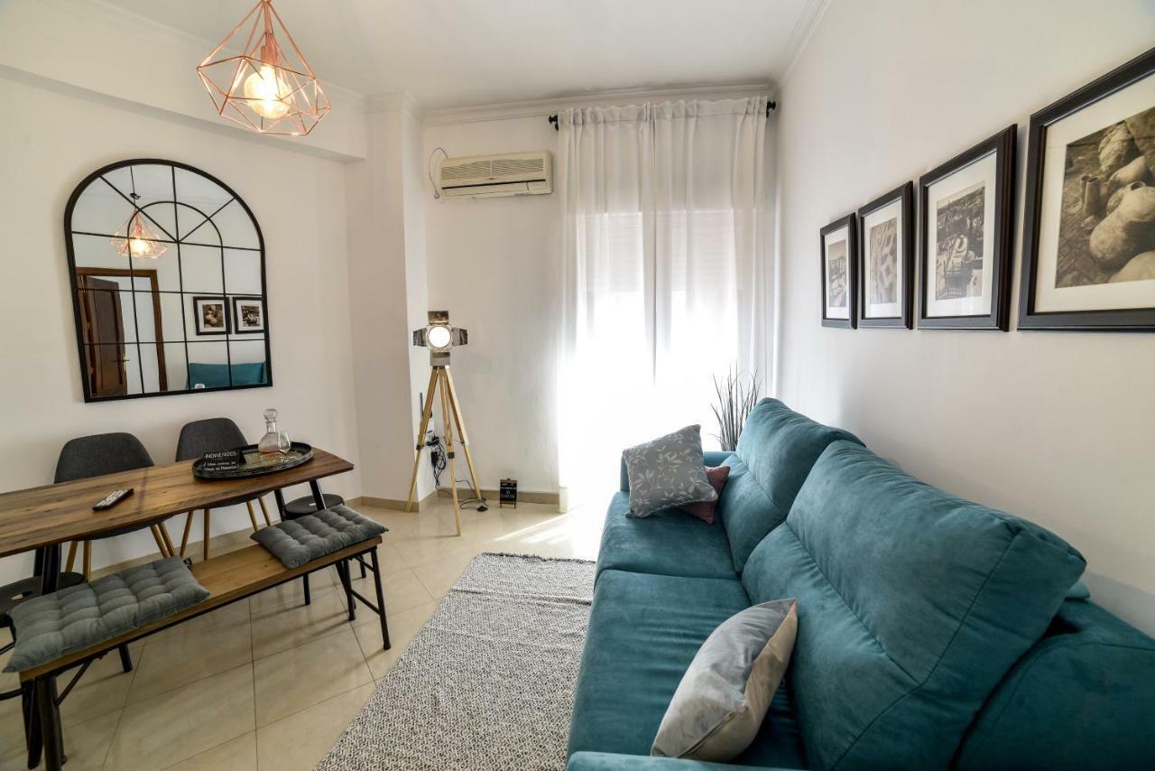 Alohamundi San Leandro Appartement Sevilla Buitenkant foto